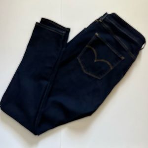 Levi’s 721 High Rise Skinny Size 33